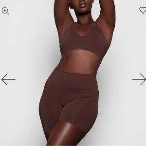 Skims Soft Smoothing Seamless Short